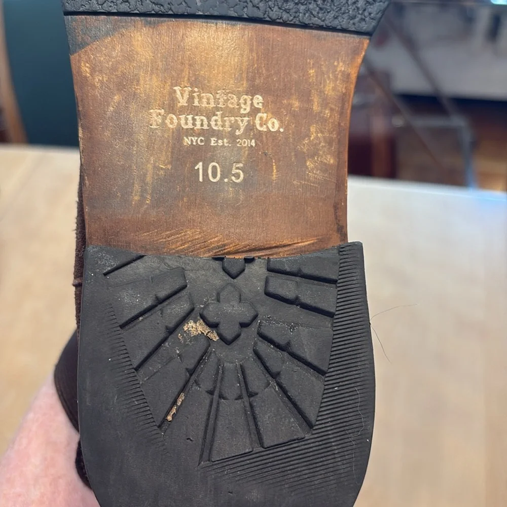Vintage Foundry Co. Men's Brown Suede Boots. Size 10.5